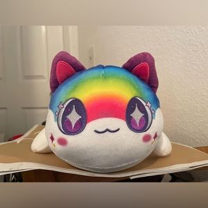 VIDCON 2023 NEW MEEMEOWS RAINBOW CAT PLUSH